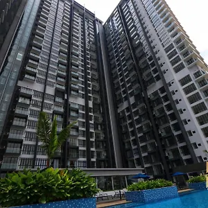  Apartment D Pristine Family By Holi